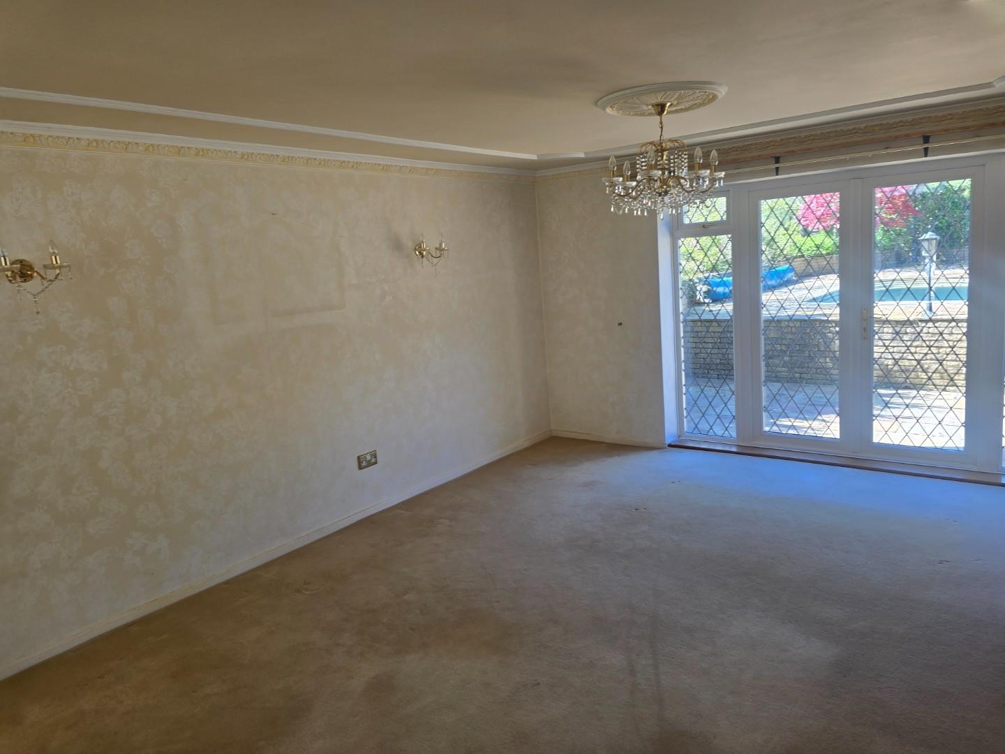 Westport Avenue, Mayals, Swansea, SA3 5EF